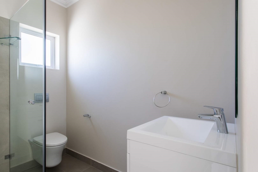 To Let 3 Bedroom Property for Rent in Val De Vie Estate Western Cape